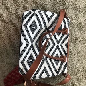 Tribe Alive purse